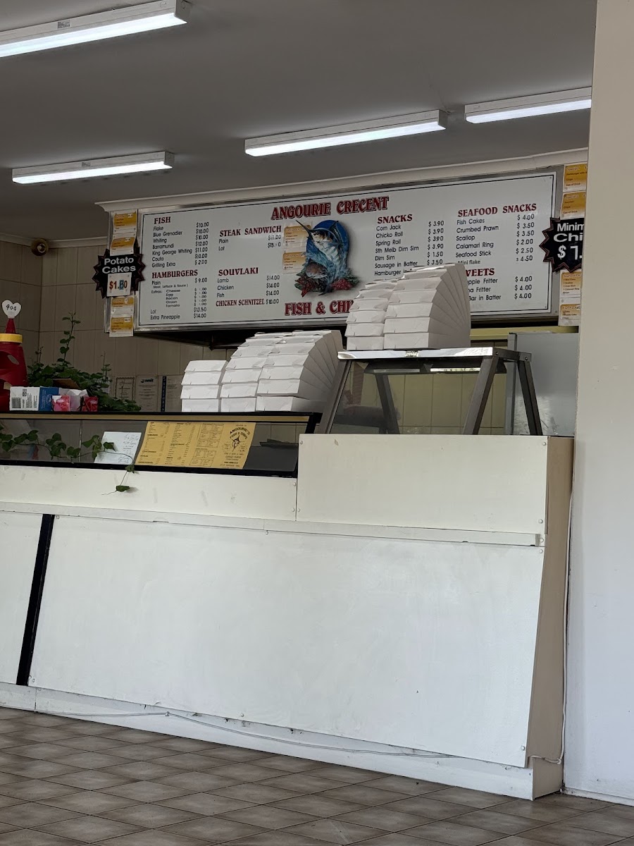 Angourie Cresent Fish And Chips Photos 2